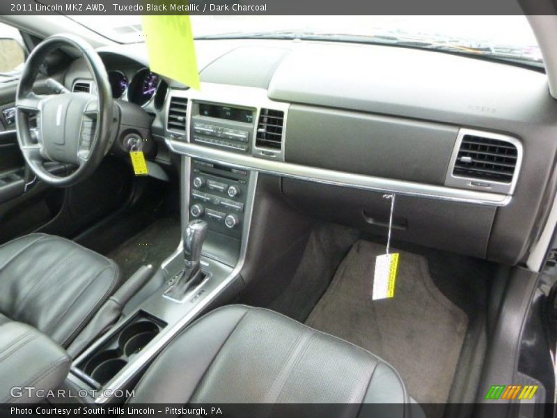Tuxedo Black Metallic / Dark Charcoal 2011 Lincoln MKZ AWD