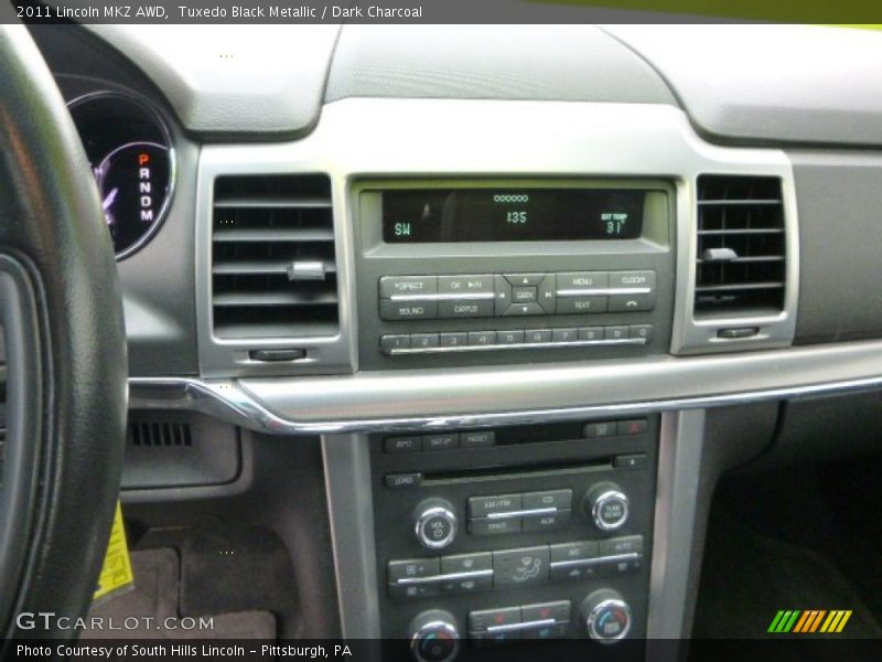 Tuxedo Black Metallic / Dark Charcoal 2011 Lincoln MKZ AWD