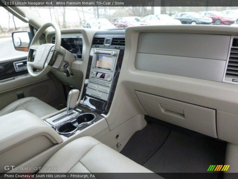 White Platinum Metallic Tri-Coat / Stone 2010 Lincoln Navigator 4x4