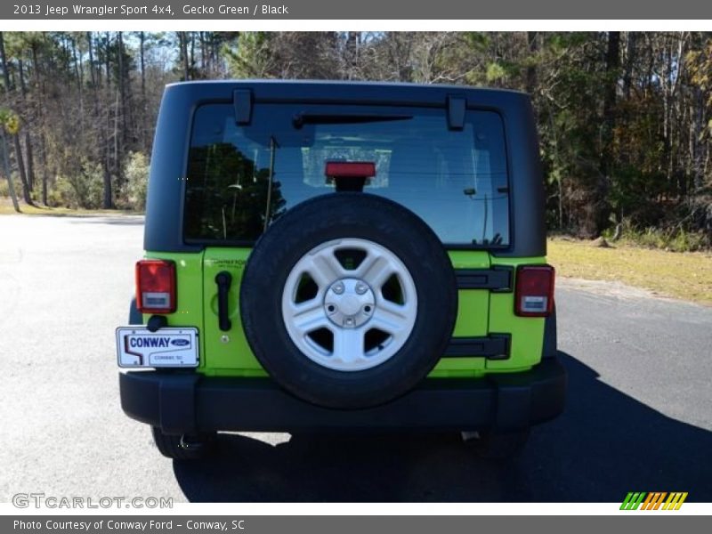 Gecko Green / Black 2013 Jeep Wrangler Sport 4x4