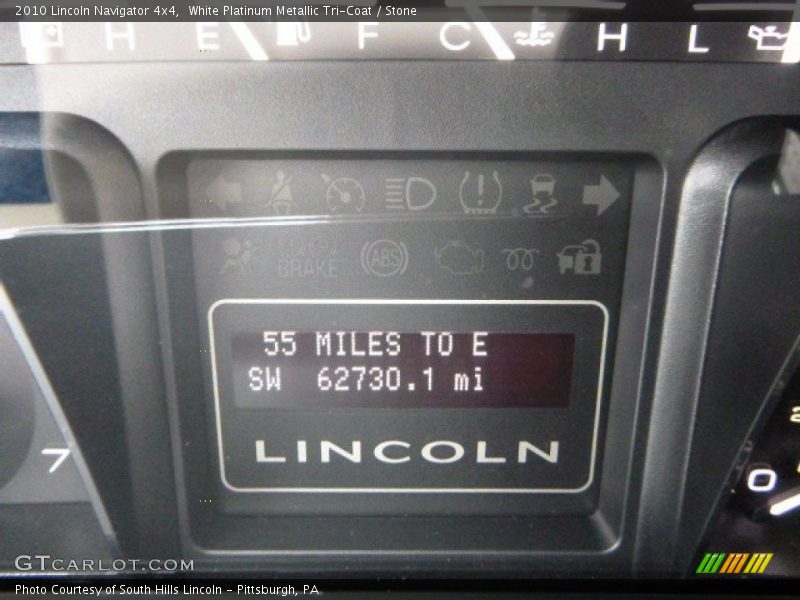White Platinum Metallic Tri-Coat / Stone 2010 Lincoln Navigator 4x4