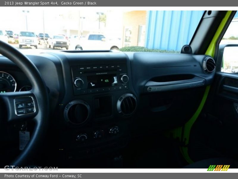 Gecko Green / Black 2013 Jeep Wrangler Sport 4x4