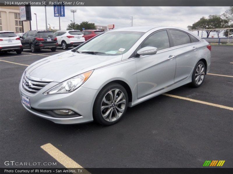 Radiant Silver / Gray 2014 Hyundai Sonata SE