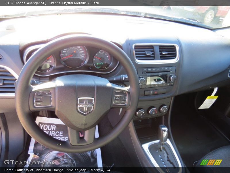 Granite Crystal Metallic / Black 2014 Dodge Avenger SE