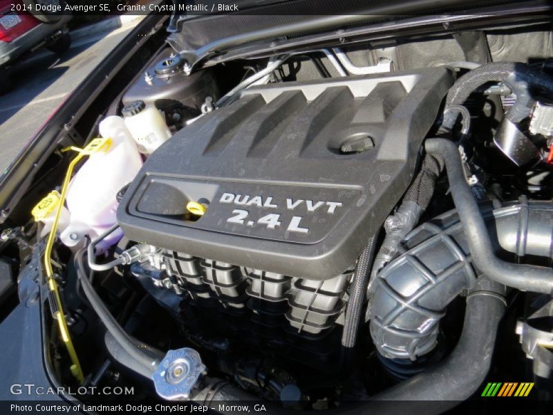Granite Crystal Metallic / Black 2014 Dodge Avenger SE