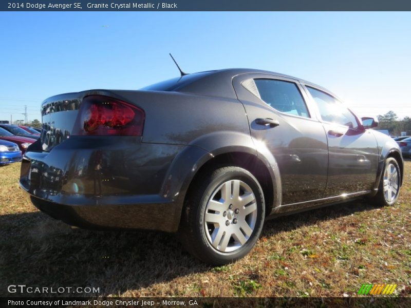 Granite Crystal Metallic / Black 2014 Dodge Avenger SE