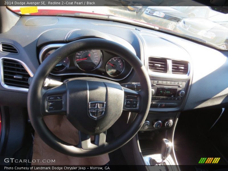 Redline 2-Coat Pearl / Black 2014 Dodge Avenger SE