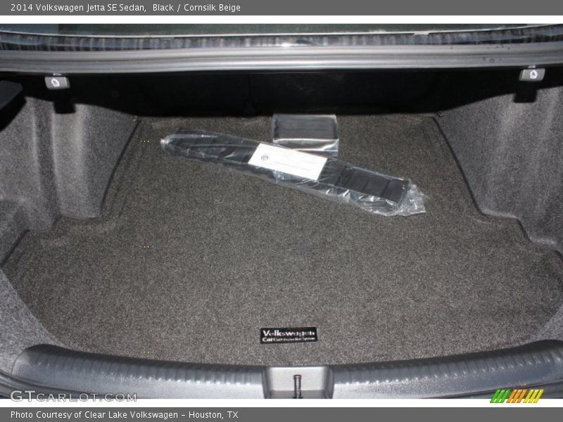 Black / Cornsilk Beige 2014 Volkswagen Jetta SE Sedan