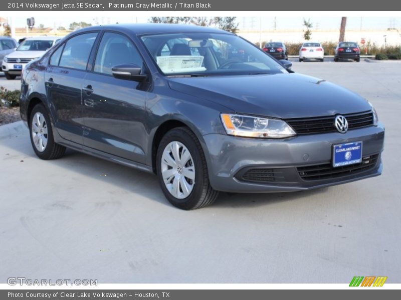 Platinum Gray Metallic / Titan Black 2014 Volkswagen Jetta SE Sedan
