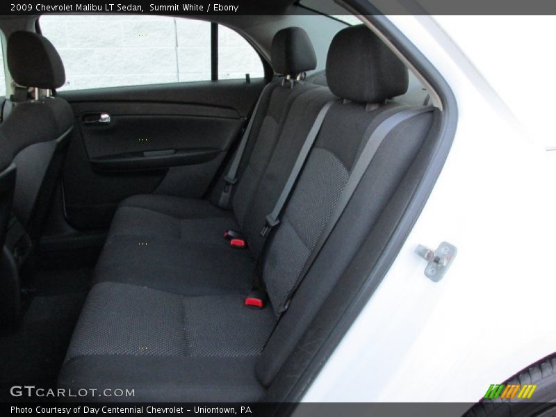 Summit White / Ebony 2009 Chevrolet Malibu LT Sedan