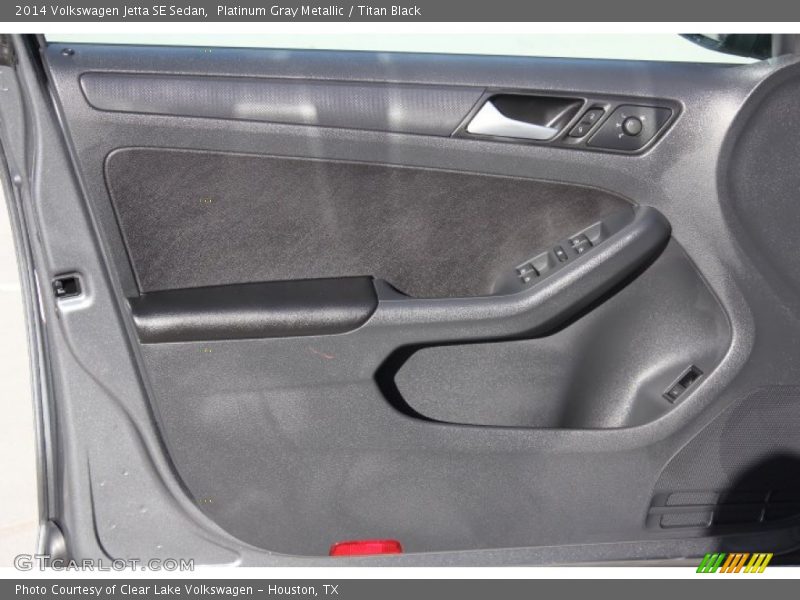 Platinum Gray Metallic / Titan Black 2014 Volkswagen Jetta SE Sedan