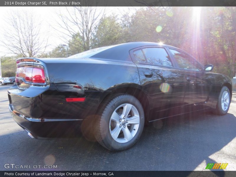 Pitch Black / Black 2014 Dodge Charger SE