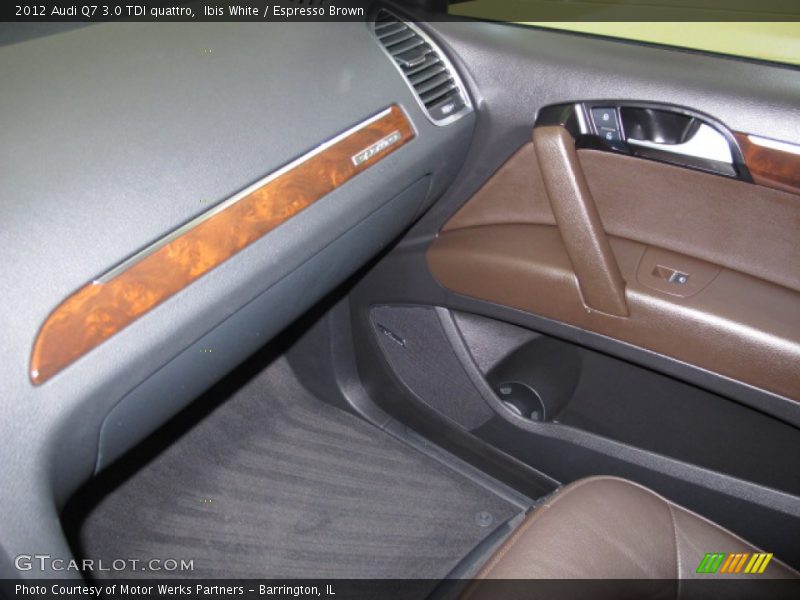 Ibis White / Espresso Brown 2012 Audi Q7 3.0 TDI quattro