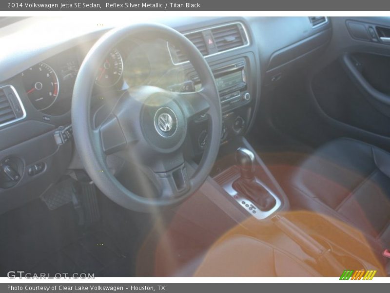Reflex Silver Metallic / Titan Black 2014 Volkswagen Jetta SE Sedan