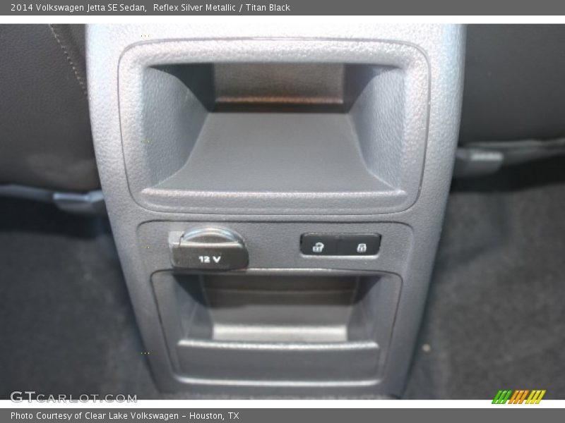 Reflex Silver Metallic / Titan Black 2014 Volkswagen Jetta SE Sedan