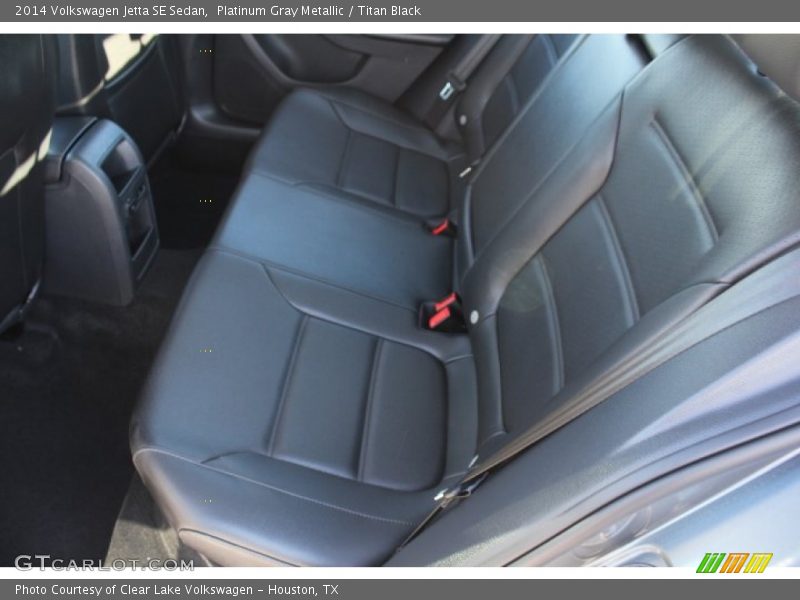 Platinum Gray Metallic / Titan Black 2014 Volkswagen Jetta SE Sedan