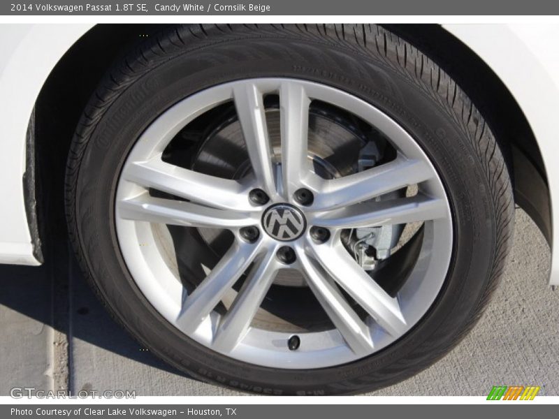 Candy White / Cornsilk Beige 2014 Volkswagen Passat 1.8T SE