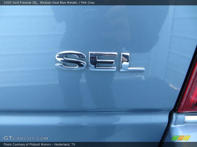 Medium Steel Blue Metallic / Flint Grey 2005 Ford Freestar SEL