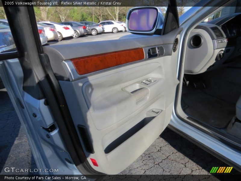 Reflex Silver Metallic / Kristal Grey 2005 Volkswagen Touareg V8