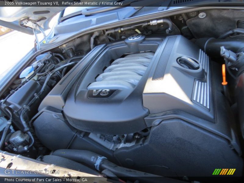 Reflex Silver Metallic / Kristal Grey 2005 Volkswagen Touareg V8