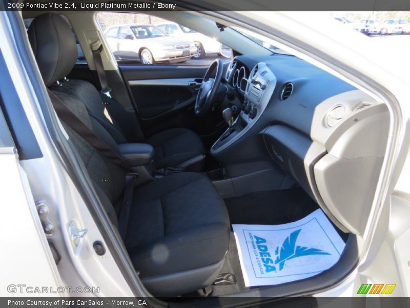 Liquid Platinum Metallic / Ebony 2009 Pontiac Vibe 2.4