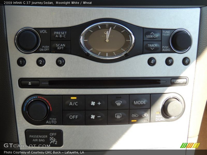 Moonlight White / Wheat 2009 Infiniti G 37 Journey Sedan