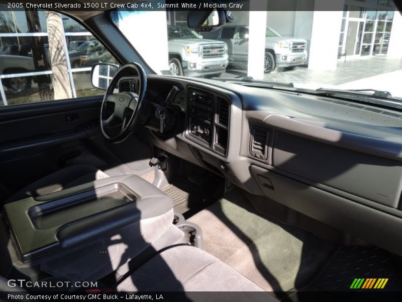Summit White / Medium Gray 2005 Chevrolet Silverado 1500 LT Crew Cab 4x4