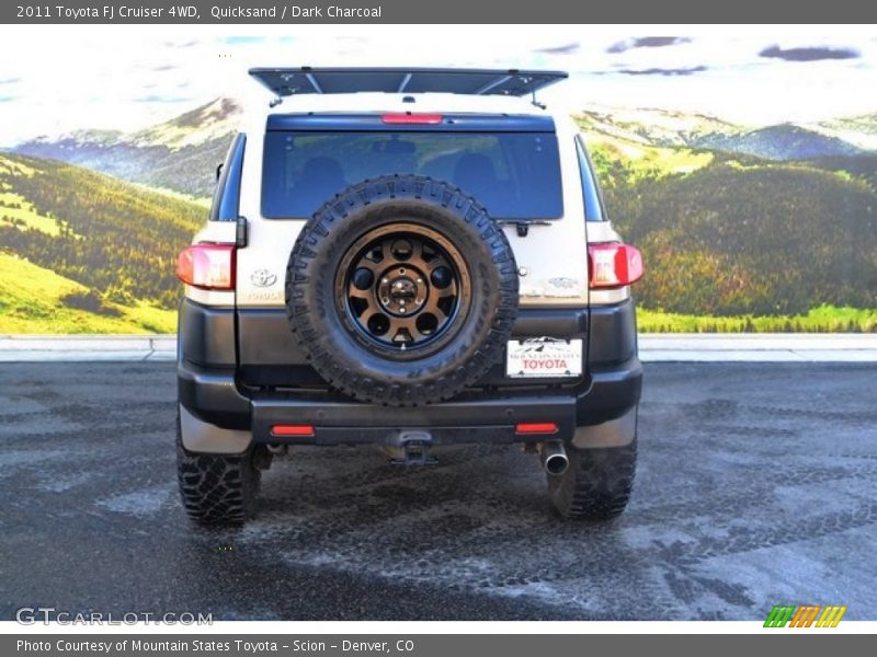 Quicksand / Dark Charcoal 2011 Toyota FJ Cruiser 4WD