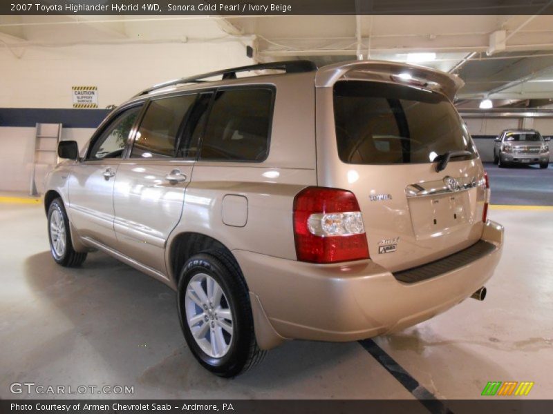 Sonora Gold Pearl / Ivory Beige 2007 Toyota Highlander Hybrid 4WD