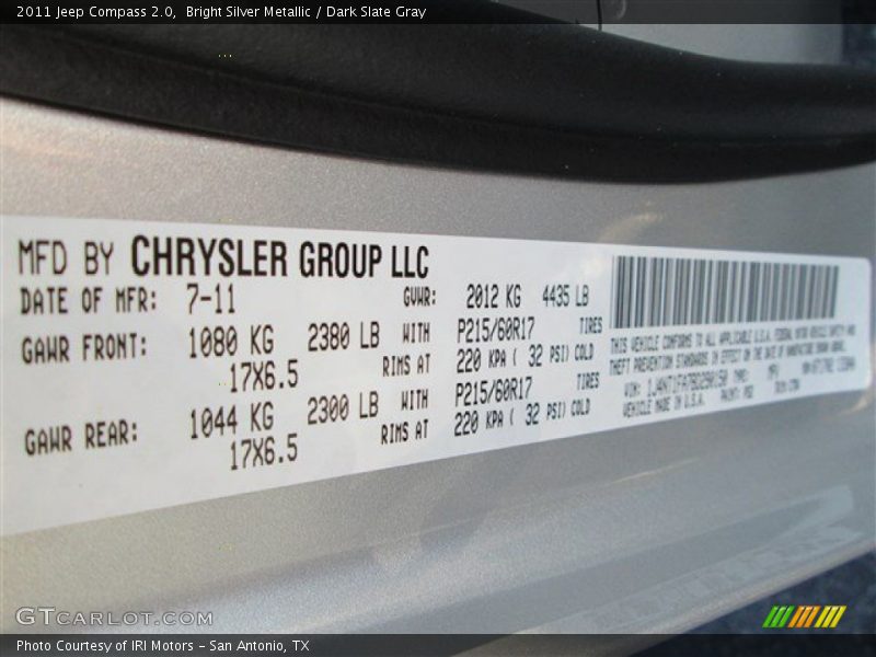 Bright Silver Metallic / Dark Slate Gray 2011 Jeep Compass 2.0