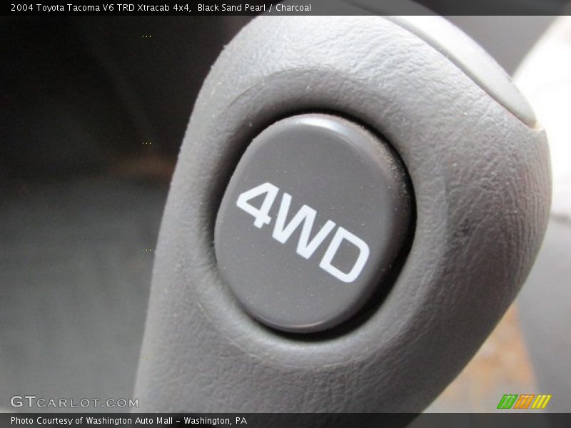 Black Sand Pearl / Charcoal 2004 Toyota Tacoma V6 TRD Xtracab 4x4