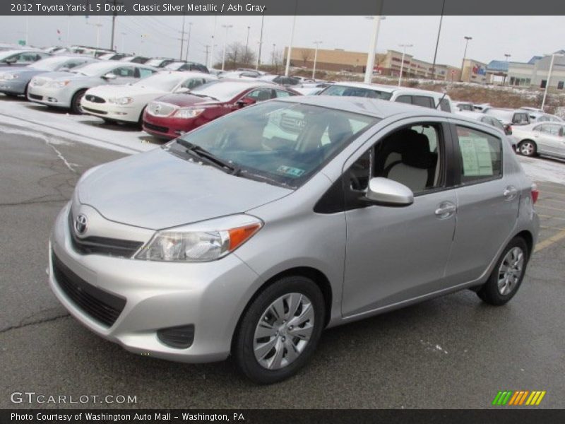 Classic Silver Metallic / Ash Gray 2012 Toyota Yaris L 5 Door