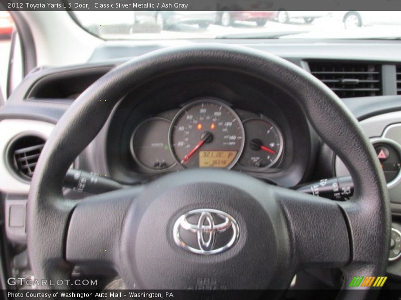 Classic Silver Metallic / Ash Gray 2012 Toyota Yaris L 5 Door