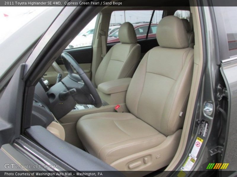 Cypress Green Pearl / Sand Beige 2011 Toyota Highlander SE 4WD