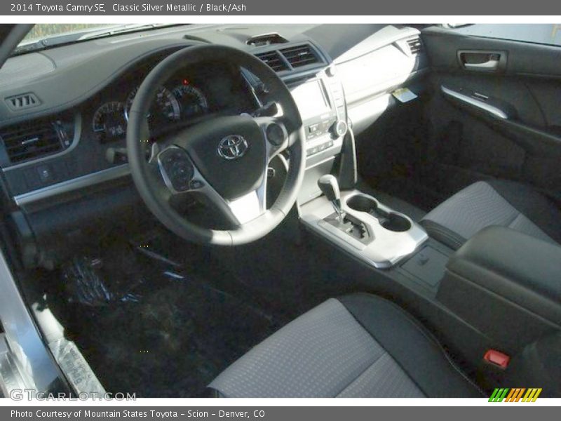 Classic Silver Metallic / Black/Ash 2014 Toyota Camry SE