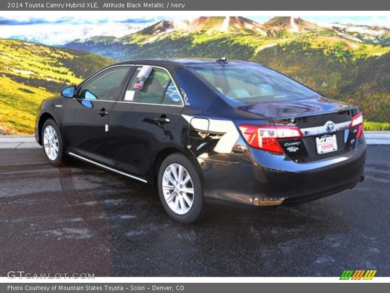 Attitude Black Metallic / Ivory 2014 Toyota Camry Hybrid XLE