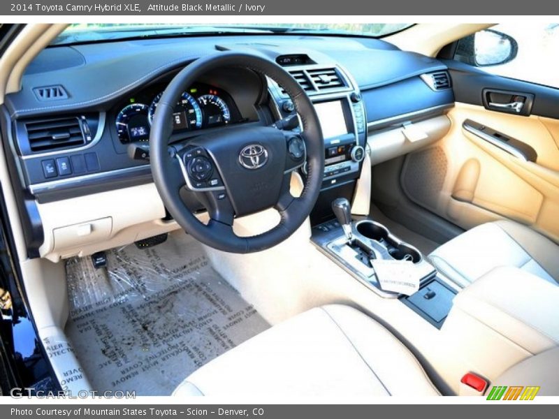 Attitude Black Metallic / Ivory 2014 Toyota Camry Hybrid XLE