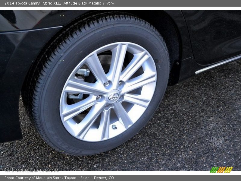 Attitude Black Metallic / Ivory 2014 Toyota Camry Hybrid XLE