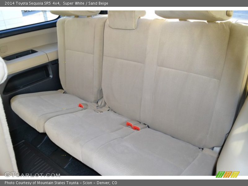 Super White / Sand Beige 2014 Toyota Sequoia SR5 4x4