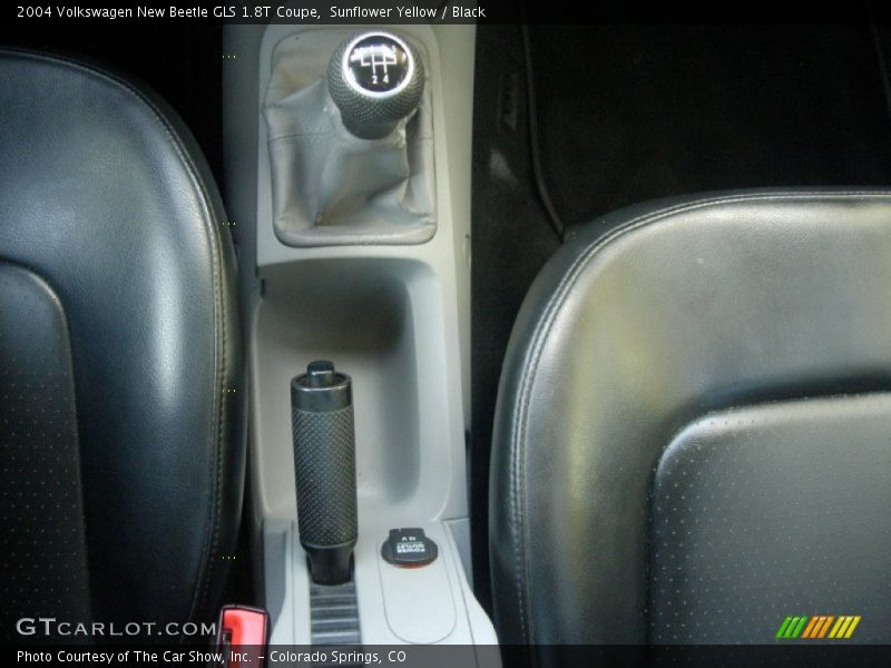 Sunflower Yellow / Black 2004 Volkswagen New Beetle GLS 1.8T Coupe