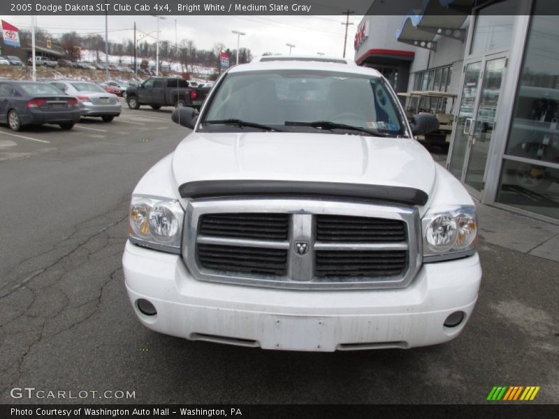 Bright White / Medium Slate Gray 2005 Dodge Dakota SLT Club Cab 4x4