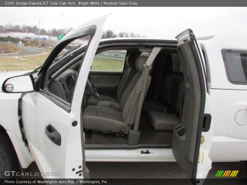 Bright White / Medium Slate Gray 2005 Dodge Dakota SLT Club Cab 4x4