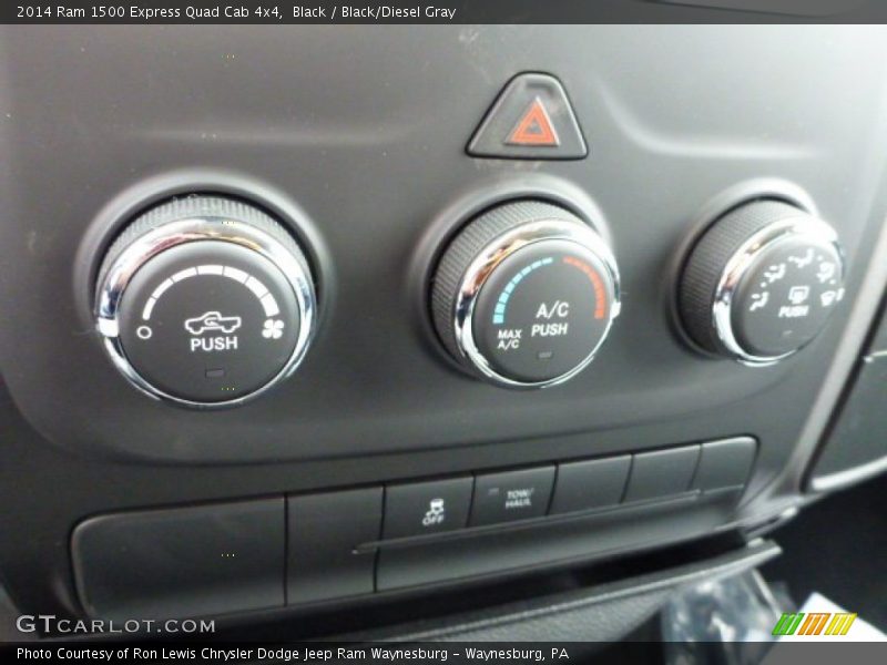 Black / Black/Diesel Gray 2014 Ram 1500 Express Quad Cab 4x4
