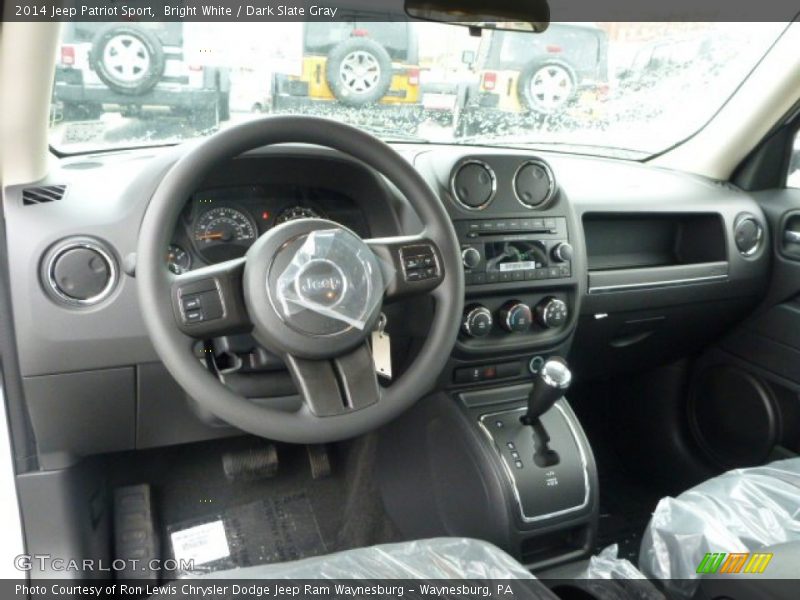 Bright White / Dark Slate Gray 2014 Jeep Patriot Sport