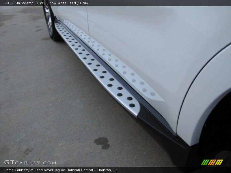 Snow White Pearl / Gray 2013 Kia Sorento SX V6
