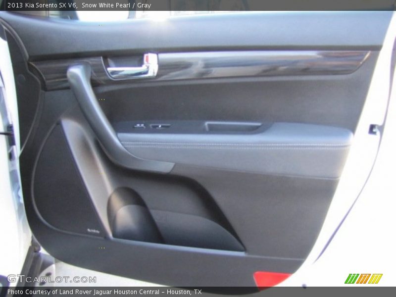 Snow White Pearl / Gray 2013 Kia Sorento SX V6
