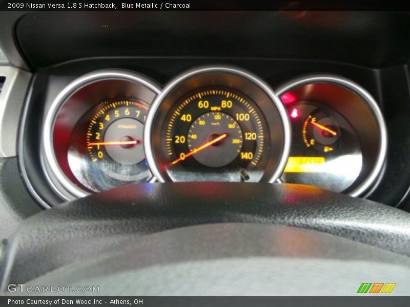 Blue Metallic / Charcoal 2009 Nissan Versa 1.8 S Hatchback