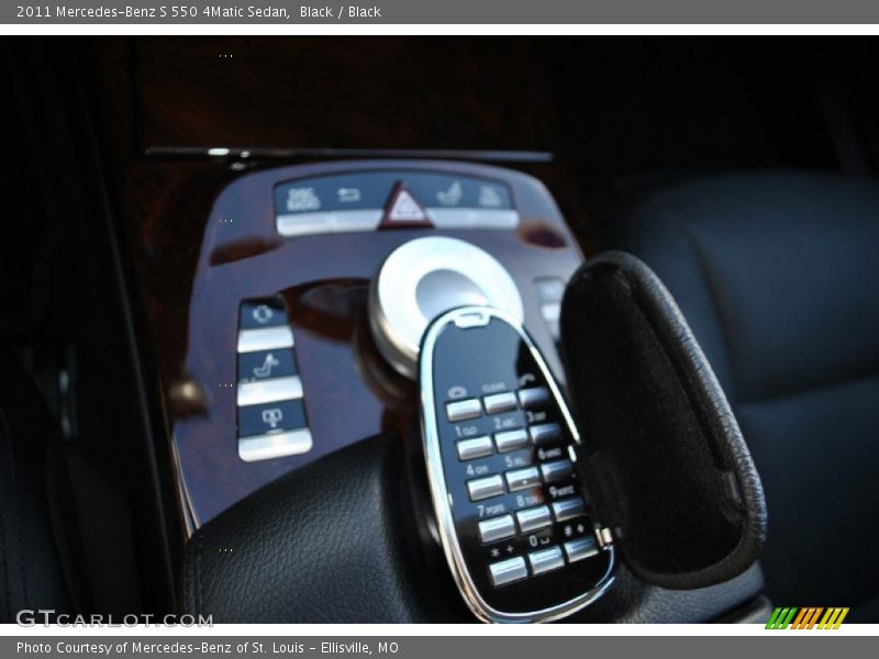 Black / Black 2011 Mercedes-Benz S 550 4Matic Sedan