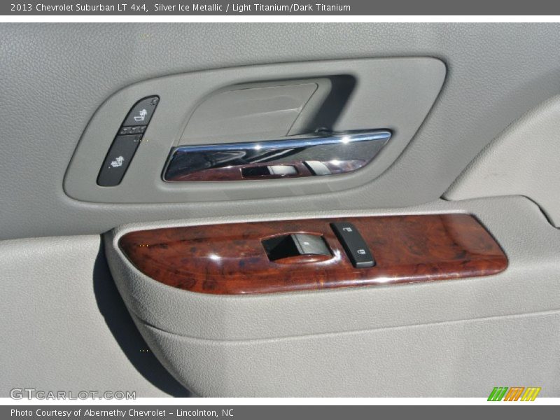 Silver Ice Metallic / Light Titanium/Dark Titanium 2013 Chevrolet Suburban LT 4x4