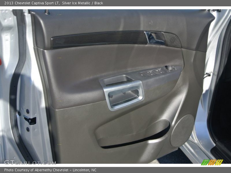 Silver Ice Metallic / Black 2013 Chevrolet Captiva Sport LT